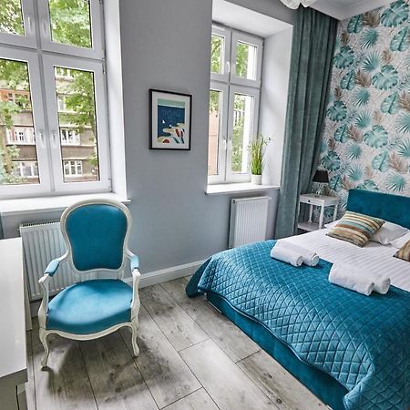 Niebieski Apartament De Lux Dla 4 Osob Chorzow Katowice Екстериор снимка